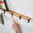 Wandgarderobe mit klappbaren Doppelhaken – Holz und Aluminium – Bild 2