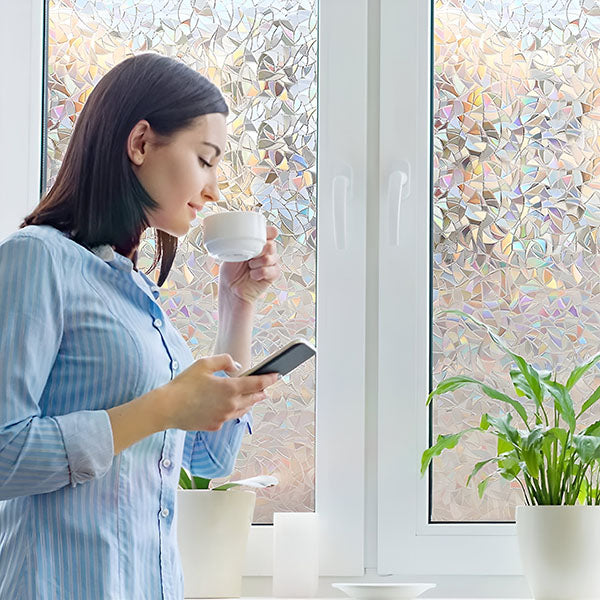 Fensterfolie mit Prismaeffekt – blickdicht, ohne Kleber – Bild 8