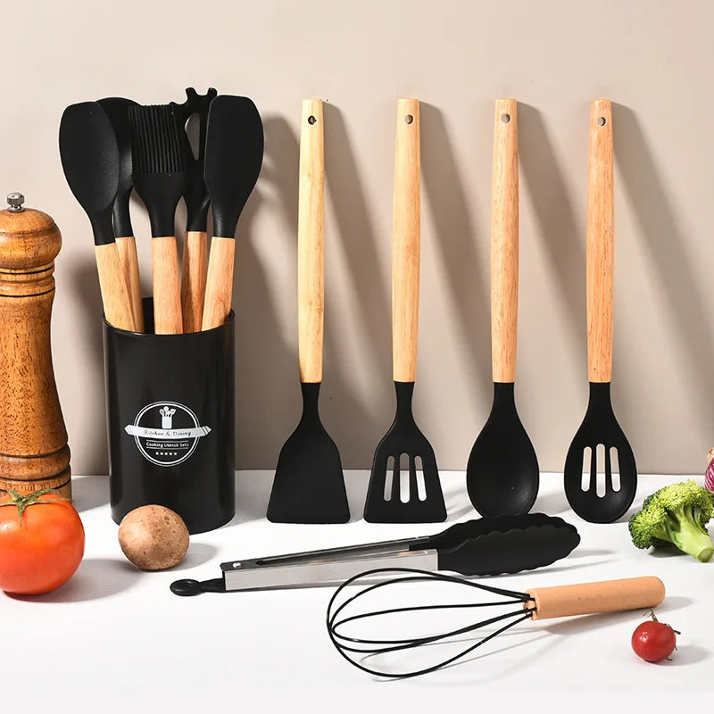 Küchenhelfer-Set aus Silikon – mit Holzgriffen, für beschichtete Pfannen – Bild 1