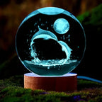Glaskugel mit Lasergravur – Delfin- und Mondmotiv – Bild 1