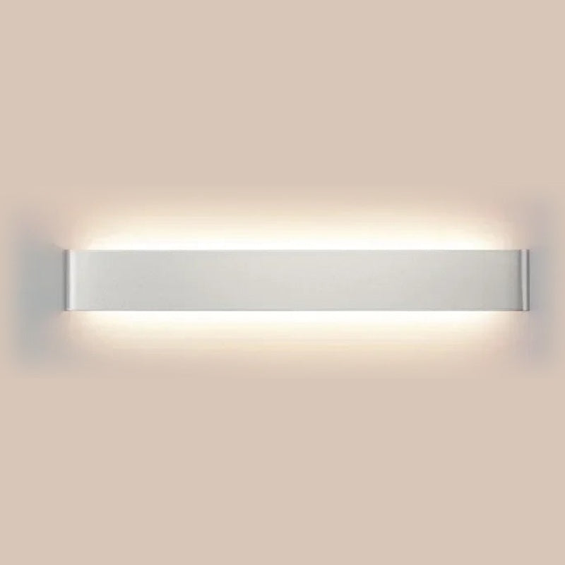 LED-Wandleuchte als Linie Weiss