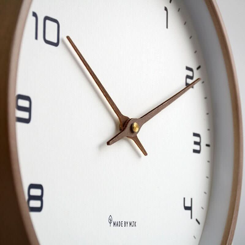 Wanduhr – Skandinavisch, Holz, lautlose Bewegung